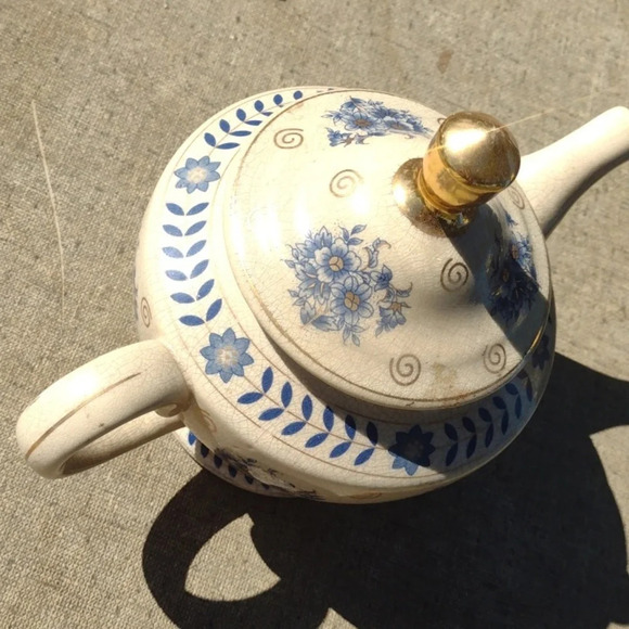 Antique Tea Pot - Picture 1 of 3